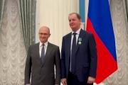 Сергей Кириенко вручил орден Дружбы Андрею Симановскому