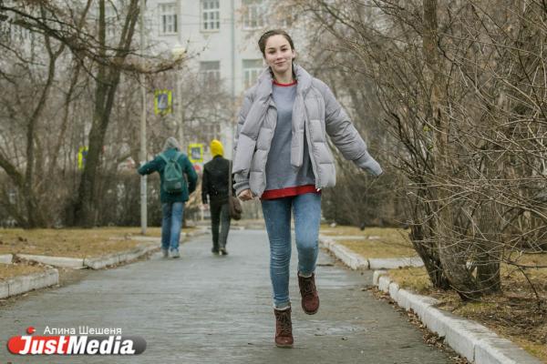 Волонтер Юлия Гималтдинова: «Травка зеленеет, солнышко блестит, но только не на Урале». В Екатеринбурге +13 - Фото 2