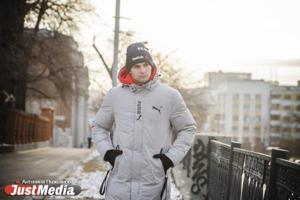 Александр Федотов, шоу «Золото Геленджика»: «Недавно прилетел из Москвы. Безумно холодно у вас. Отвык я уже от таких морозов». В Екатеринбург -5  - Фото 4